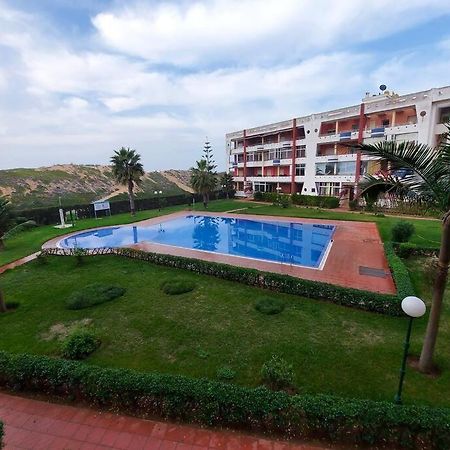Appartement Avec Piscine Proche De La Plage Mohammedia Exterior photo