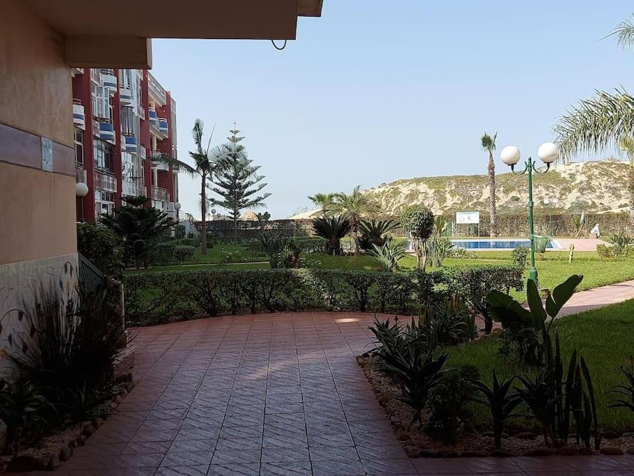 Appartement Avec Piscine Proche De La Plage Mohammedia Exterior photo